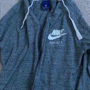 nike zip up sweatshirt